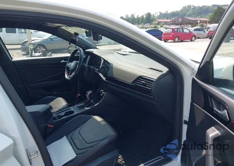 2022 Volkswagen Jetta Gli Autobahn из США, поврежденный, VIN 3VW2T7BU3NM024867